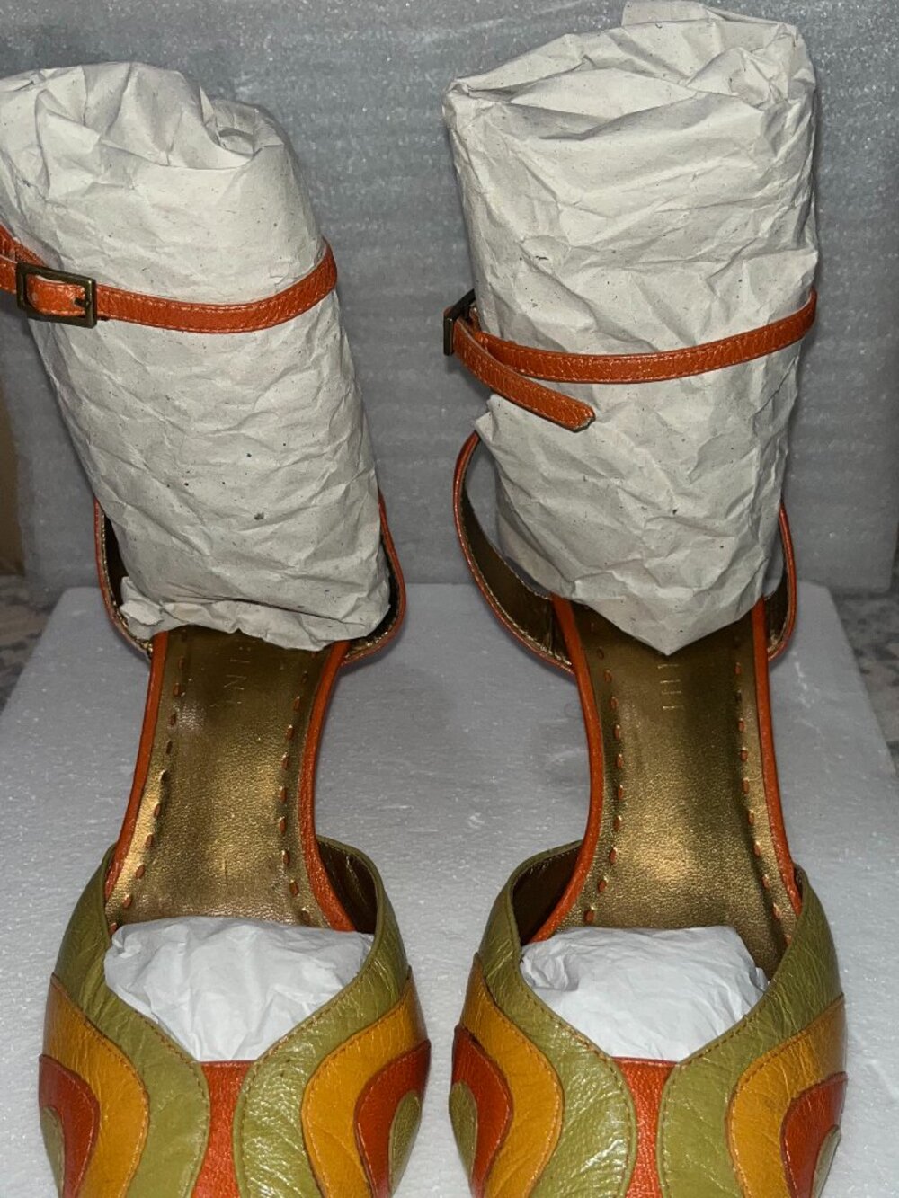 Gianni Bini Orange Green Yellow Wave-Accent Pointed Toe Heels - Picture 8 of 11